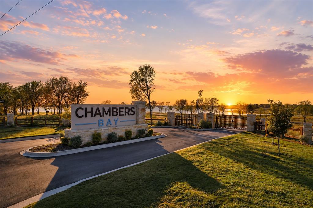 Chambers Bay - Land