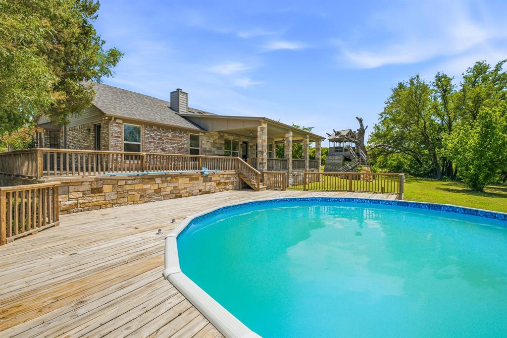 E M CAULDER - Residential
