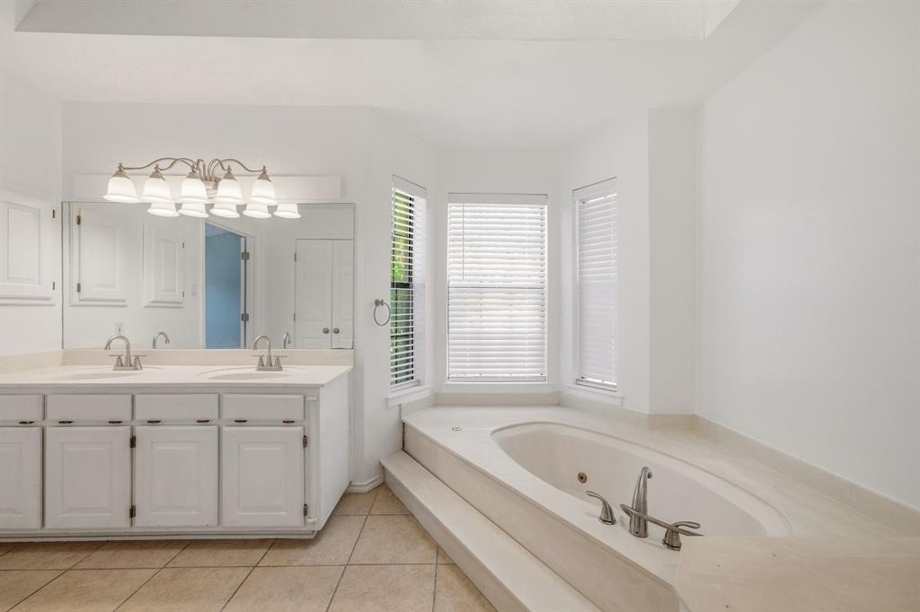 E M CAULDER - Residential