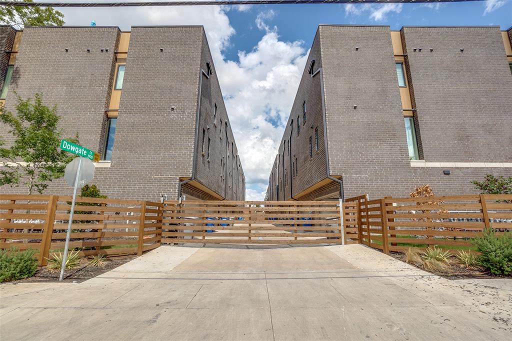 Drayton Court - Residential