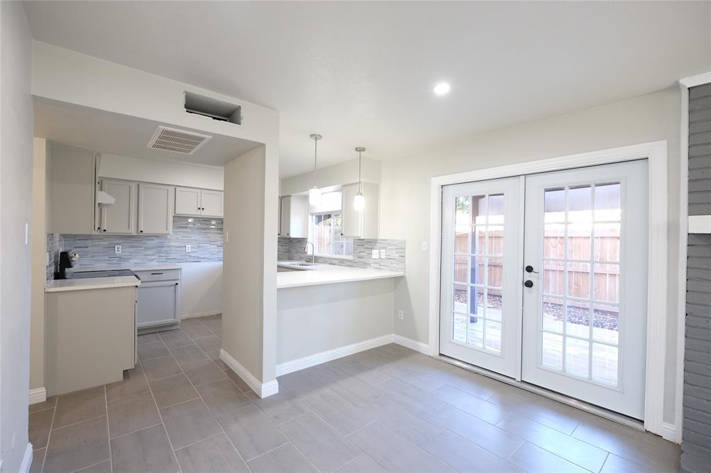 Las Brisas - Residential Lease