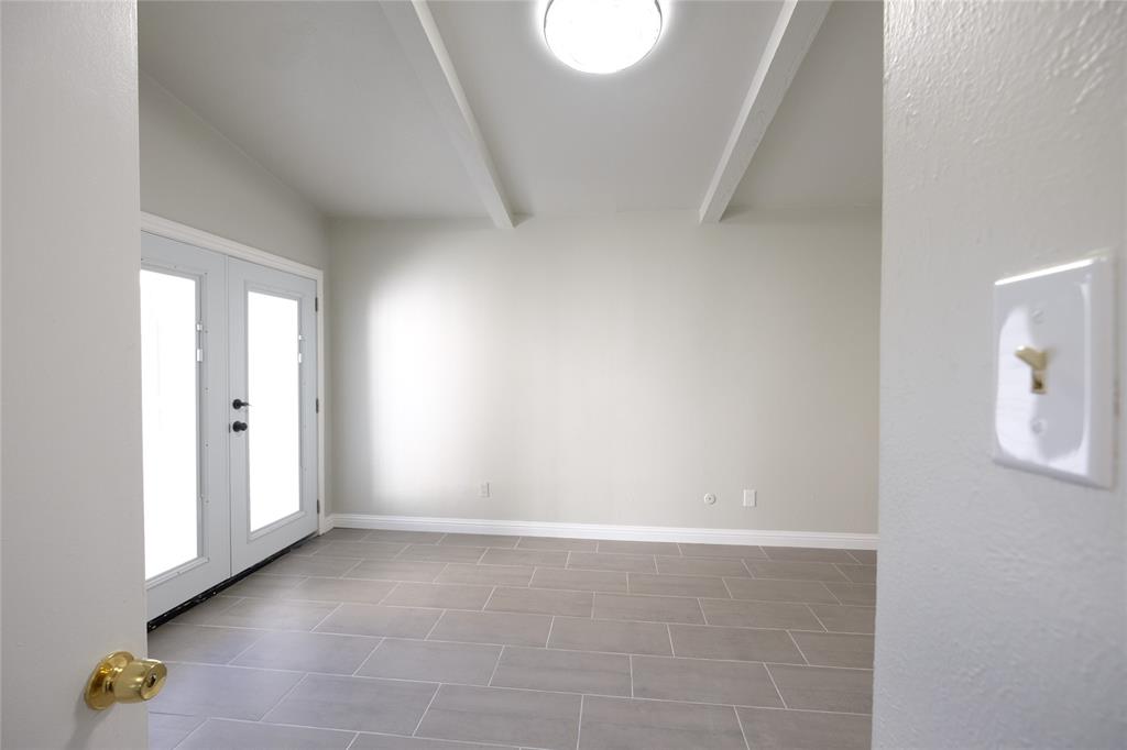 Las Brisas - Residential Lease
