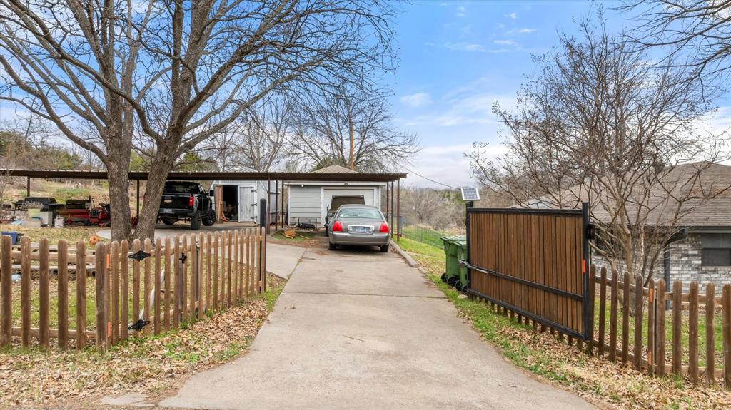 Oak Trail Shores Sec B - Residential