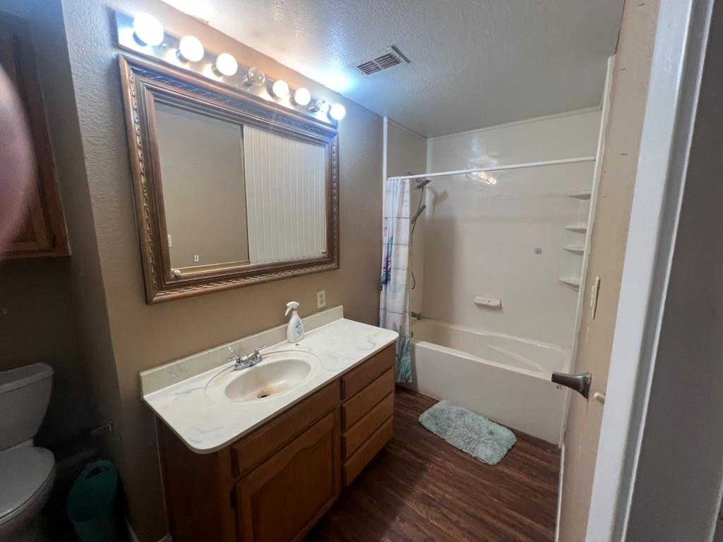 Oak Trail Shores Sec B - Residential