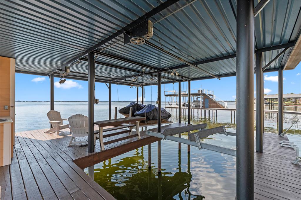 Pinnacle Club - Residential