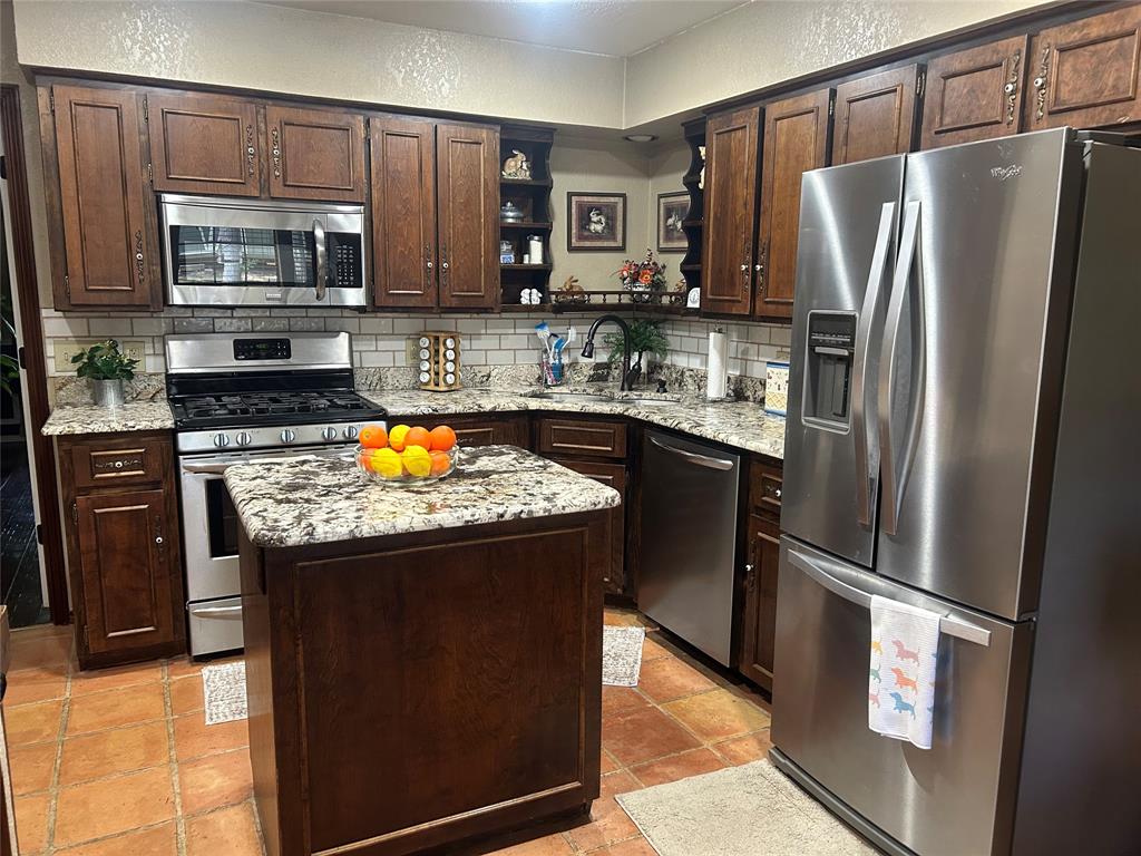 Woodhaven Cntry Club Estates - Residential