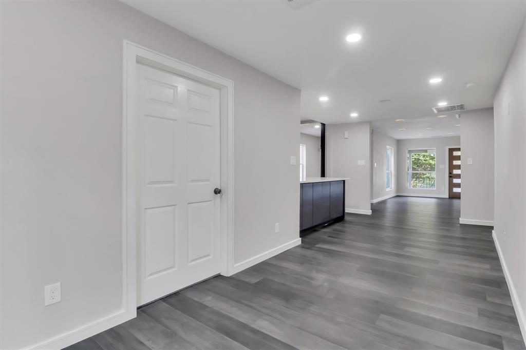 Elmwood - Residential