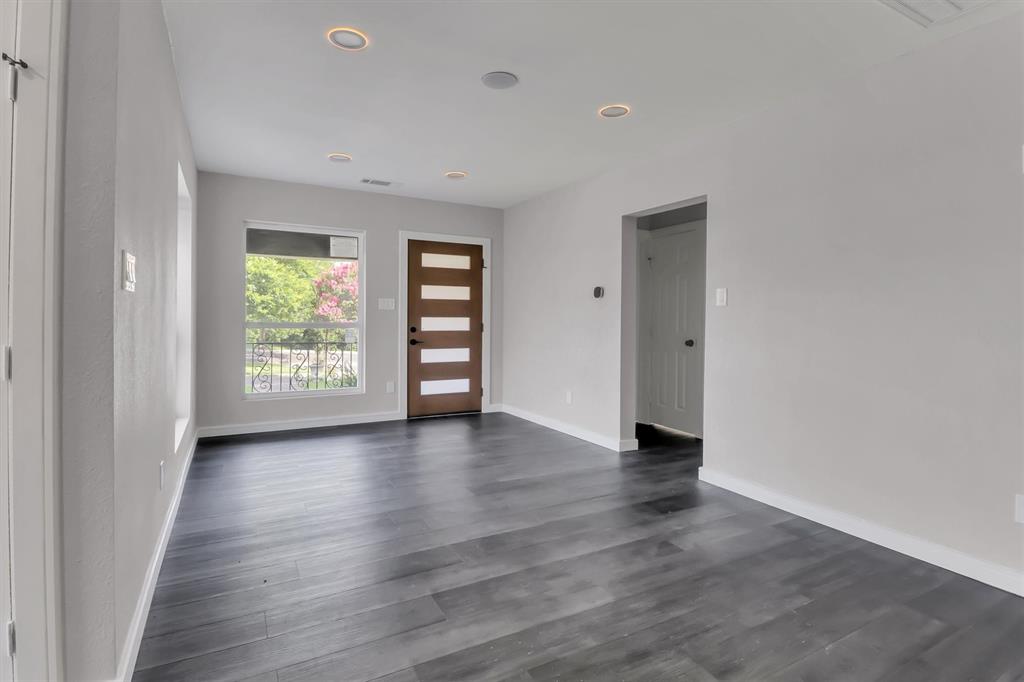 Elmwood - Residential