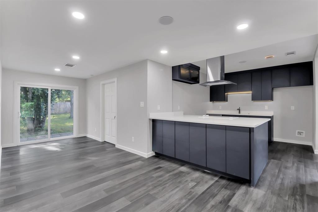 Elmwood - Residential