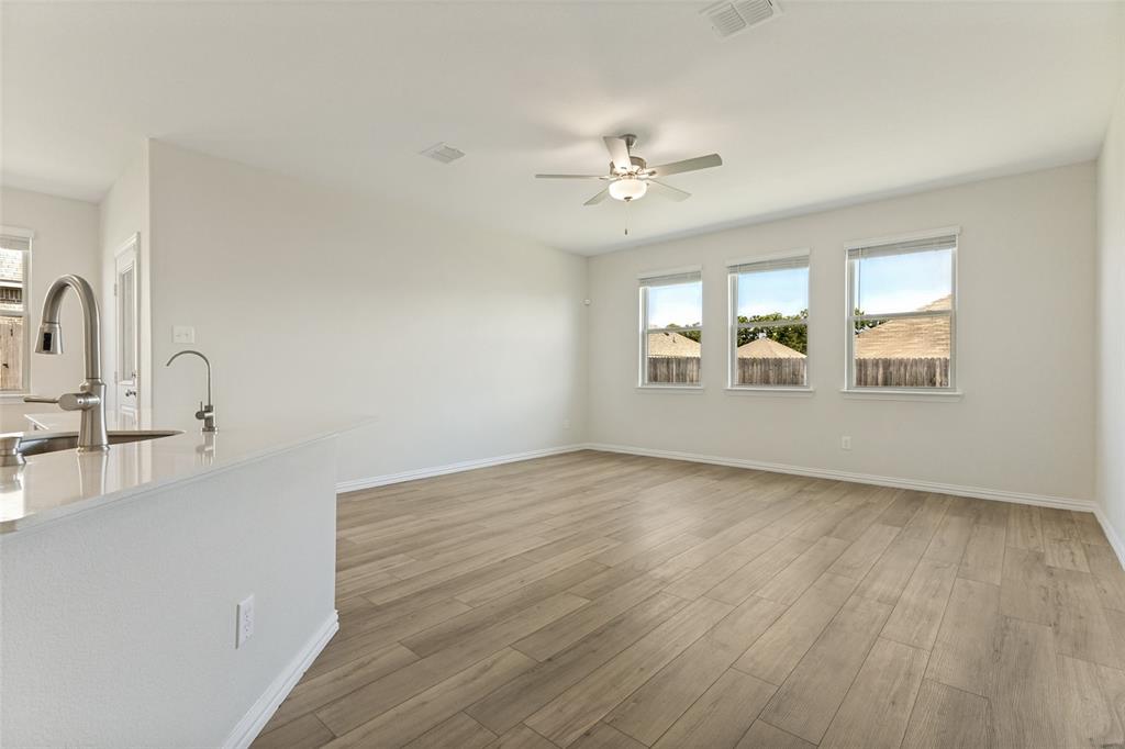 Azle Grove Ph 1 - Residential