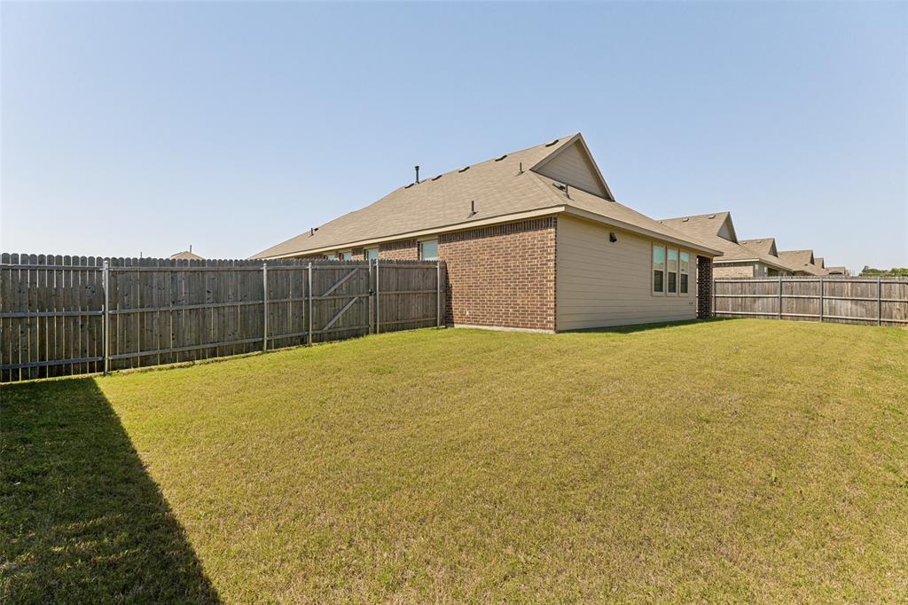 Azle Grove Ph 1 - Residential