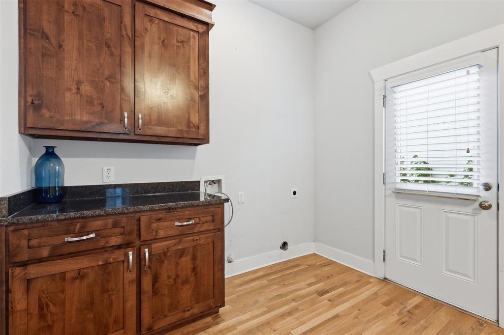 Lawn Place Add - Residential