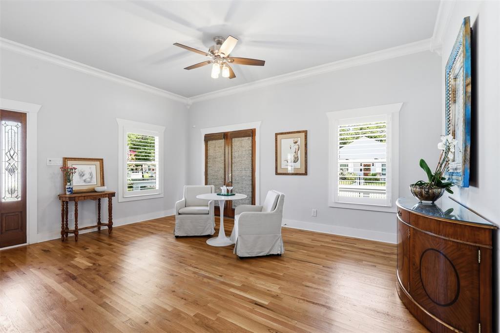 Lawn Place Add - Residential