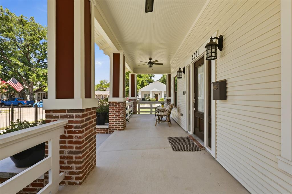 Lawn Place Add - Residential