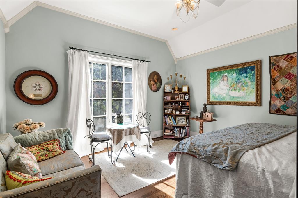 HIGHLAND PARK - Residential