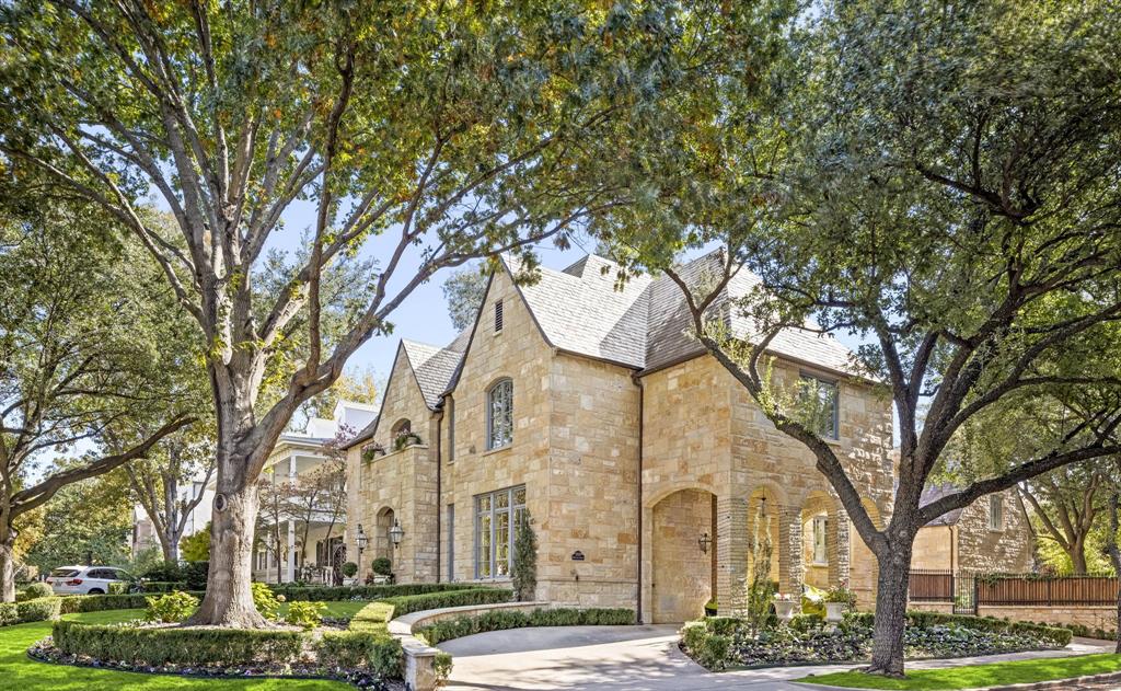 HIGHLAND PARK - Residential