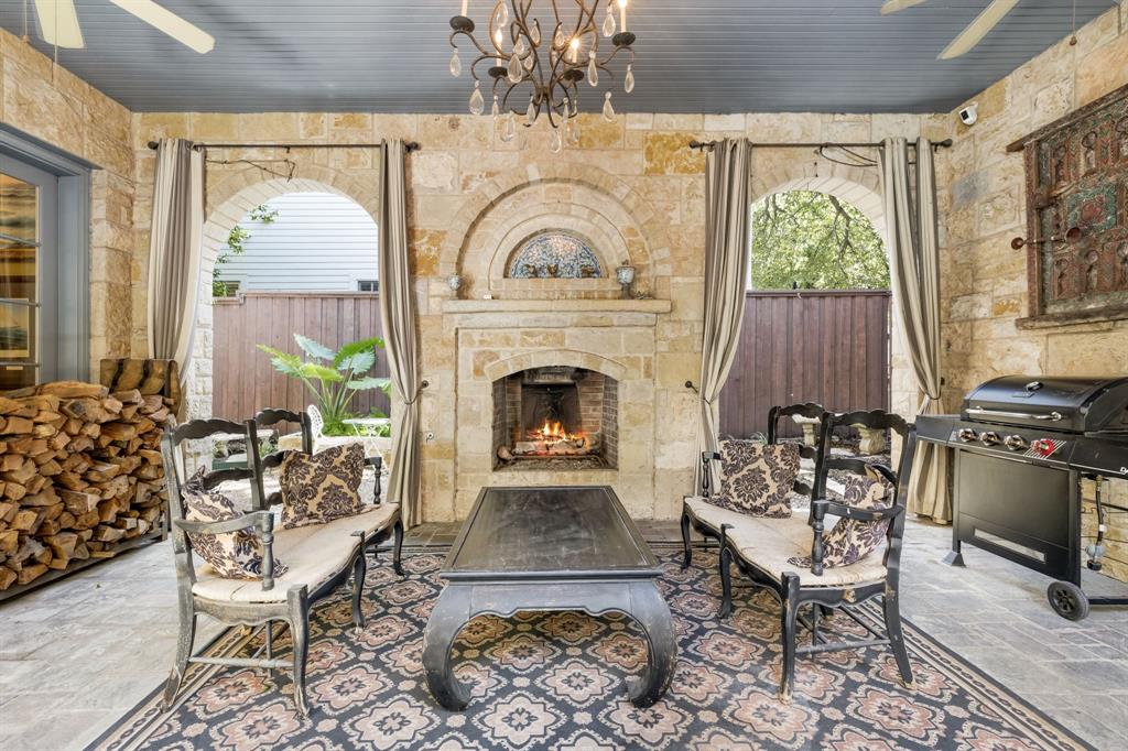 HIGHLAND PARK - Residential
