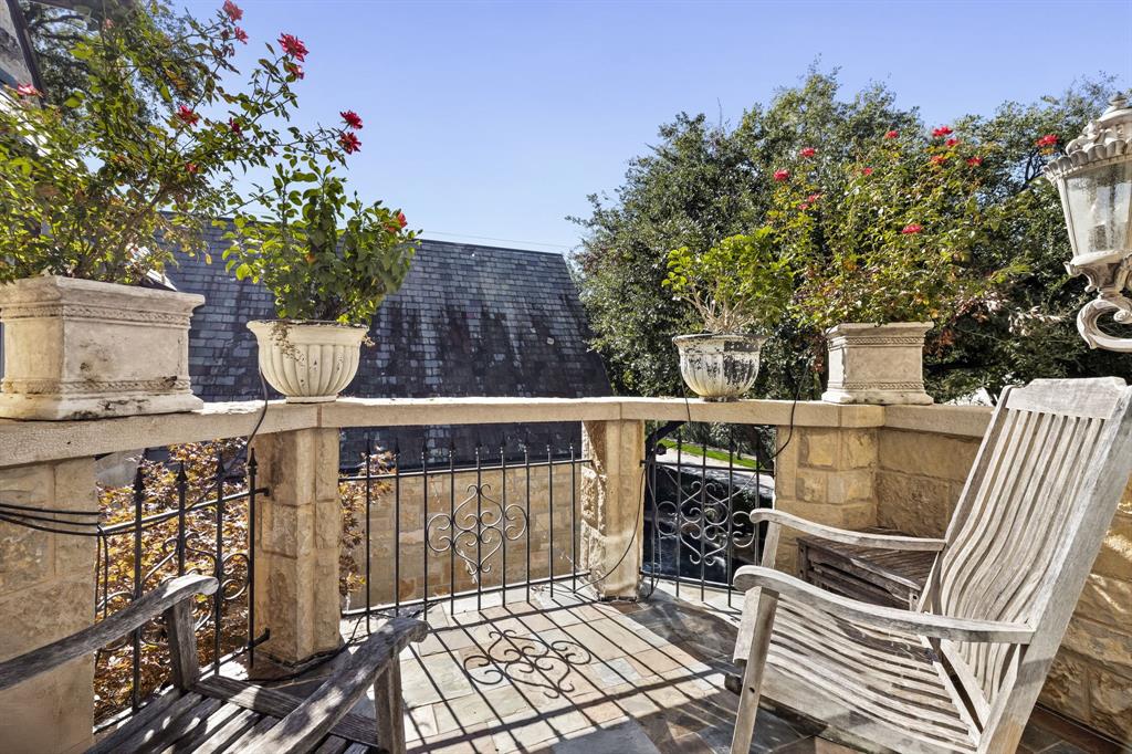 HIGHLAND PARK - Residential