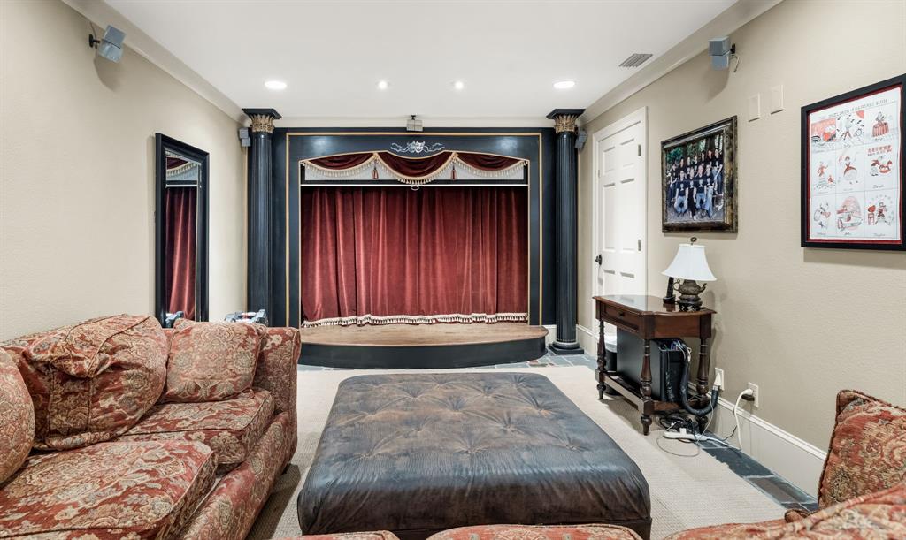 HIGHLAND PARK - Residential