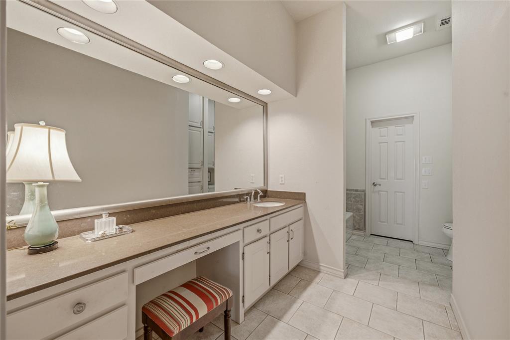 COUNTRY CLUB HEIGHTS - Residential