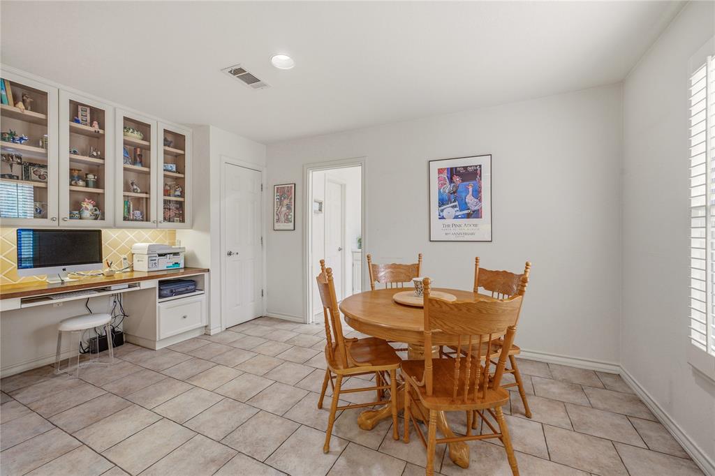 COUNTRY CLUB HEIGHTS - Residential
