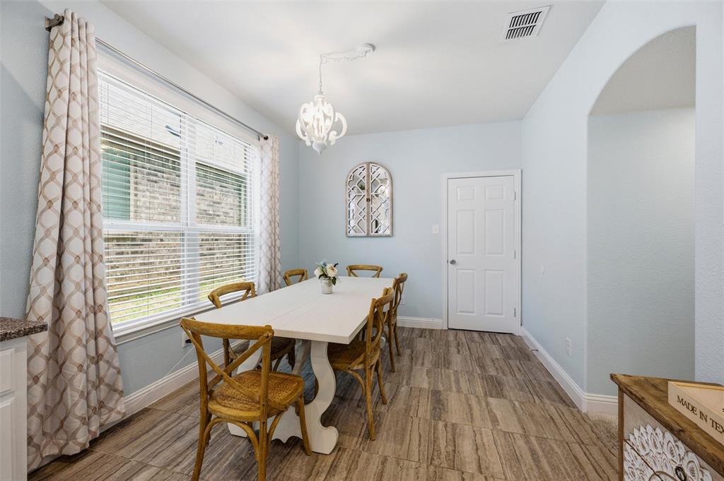 Glen Of Village Crk - Residential
