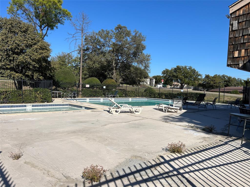 Club - Residential
