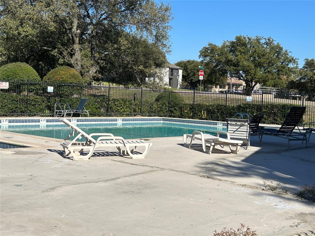 Club - Residential