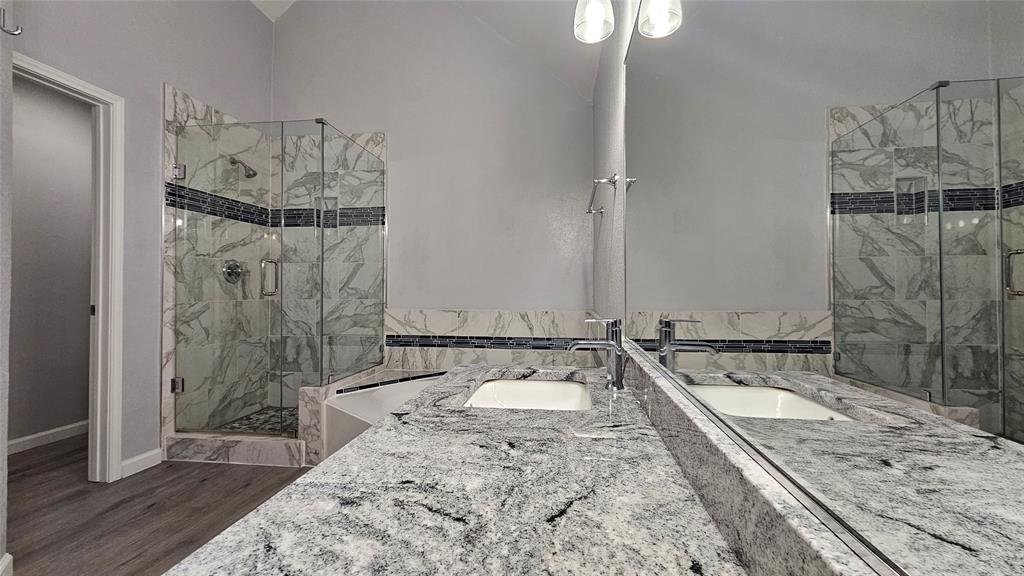 Barrington Court Condo - Residential Lease