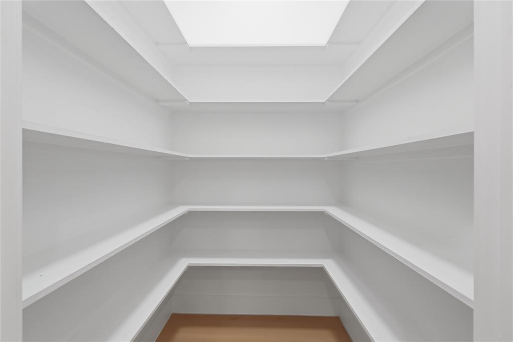 Featherstone Etal - Residential