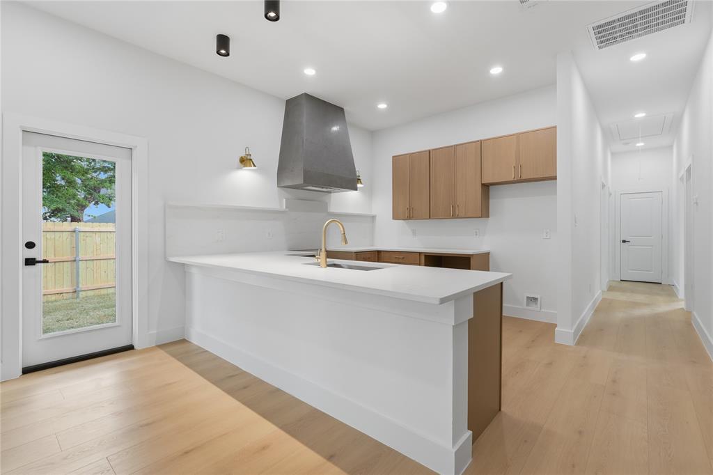 Featherstone Etal - Residential