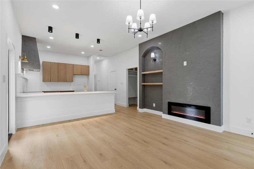 Featherstone Etal - Residential
