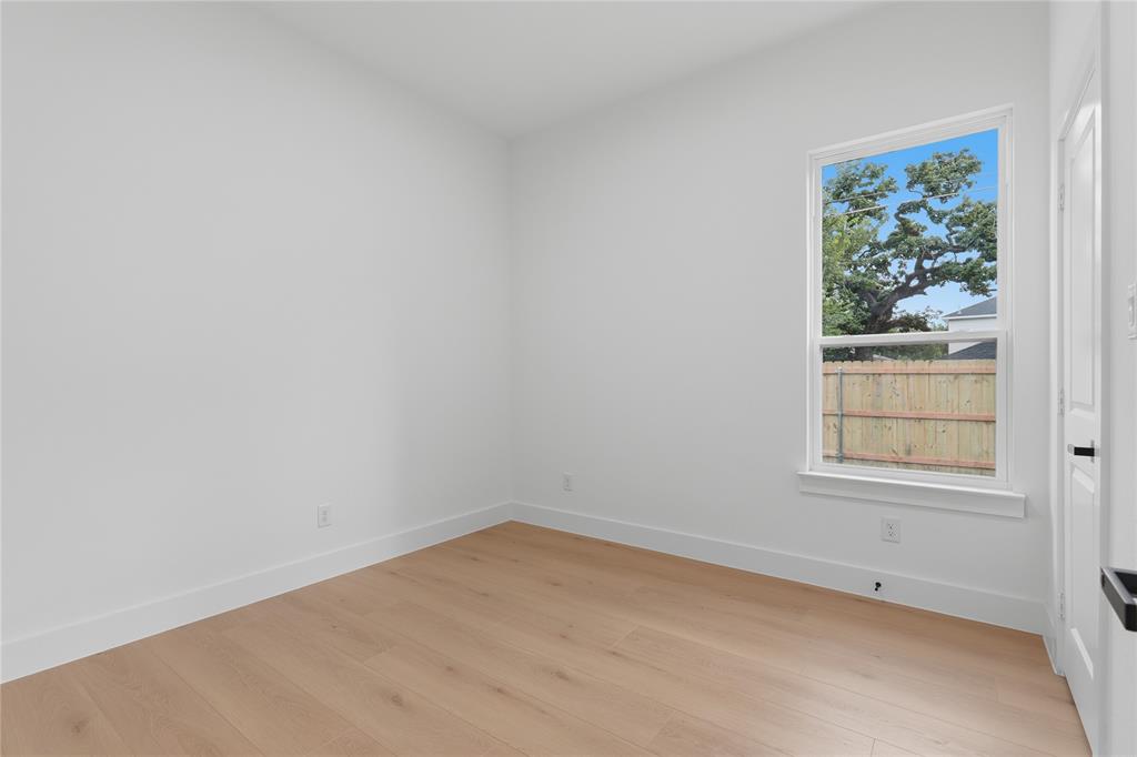 Featherstone Etal - Residential