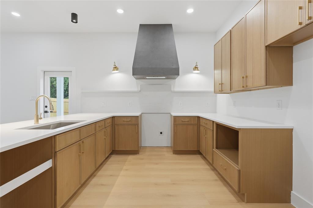 Featherstone Etal - Residential