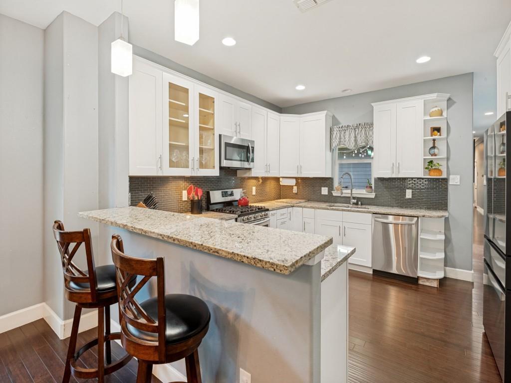 Oak Cliff Annex - Residential