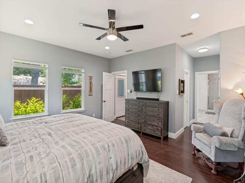 Oak Cliff Annex - Residential