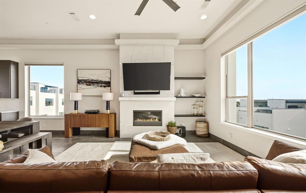 Westport Lakeview Villas - Residential