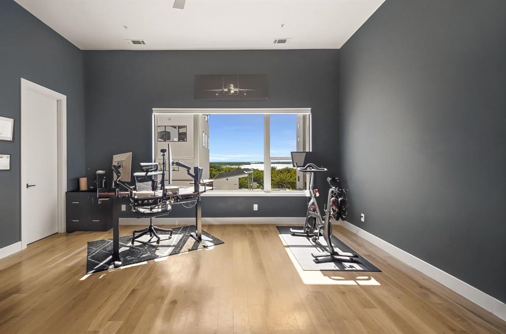 Westport Lakeview Villas - Residential