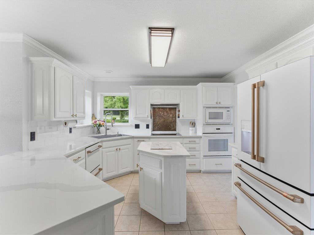 East Bay Estates - Residential