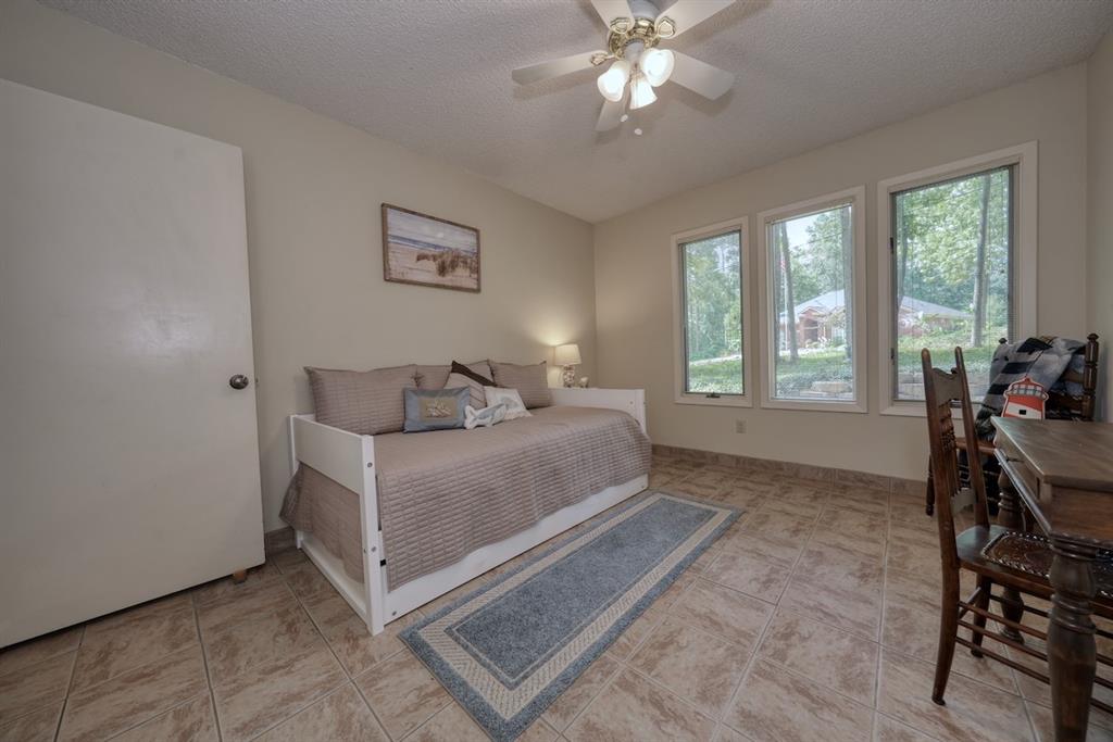 Hide A Way Lake - Residential
