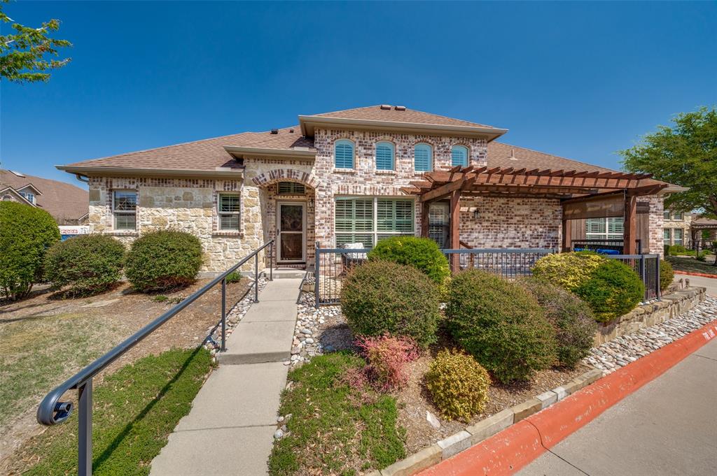 Villas At Willow Grove - Residential