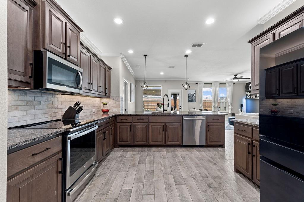 Settlers Glen Add Ph 6 - Residential