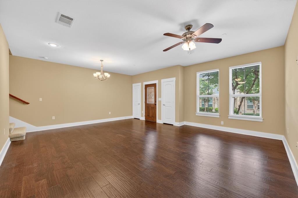 Belleville Village Add Ph - Residential