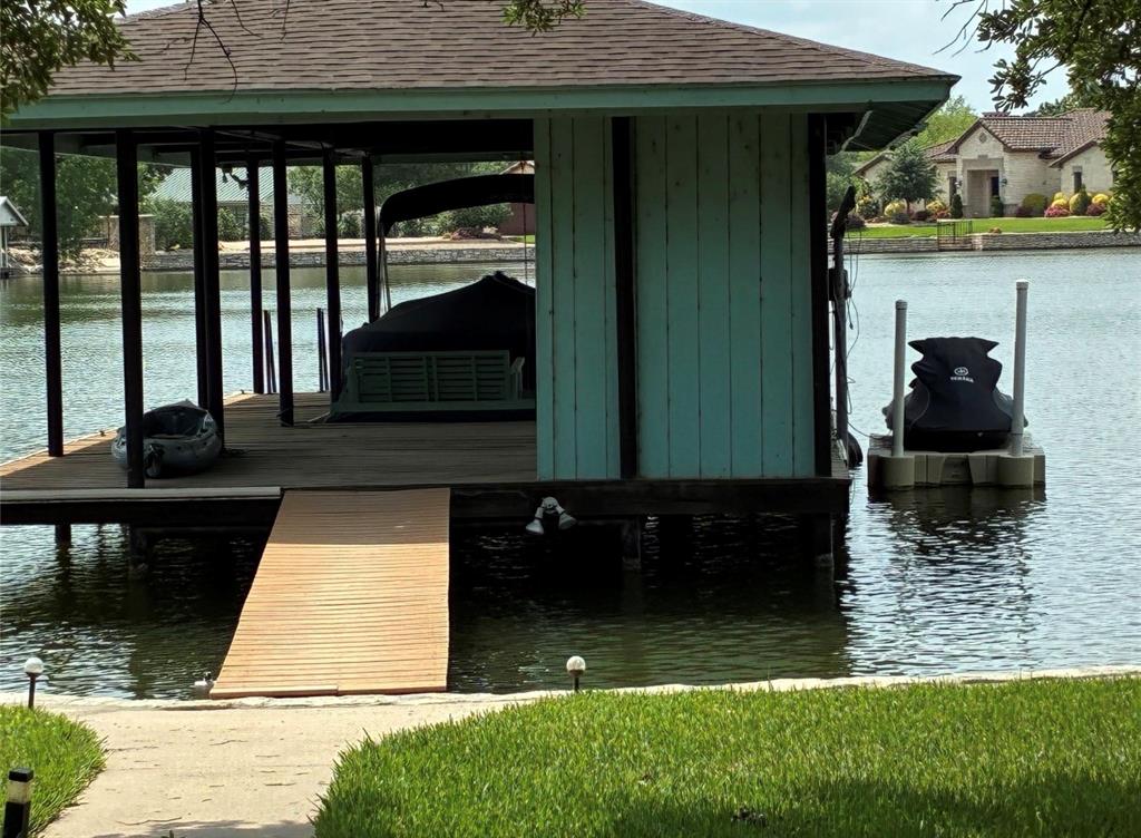 Island Village Estates - Residential