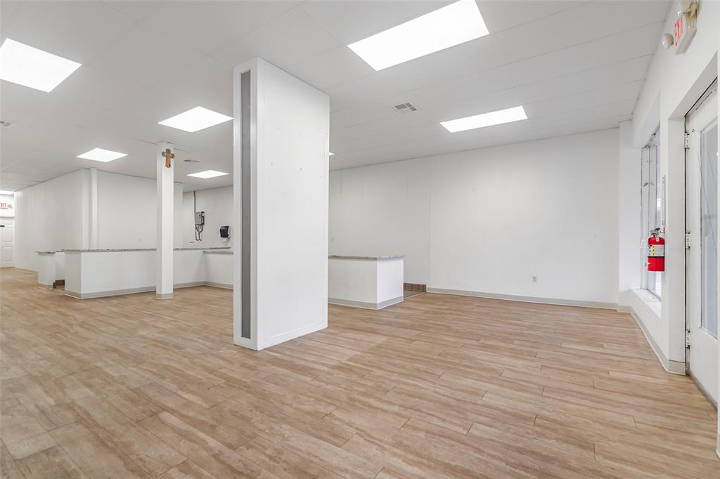 Original Cleburn - Commercial Sale