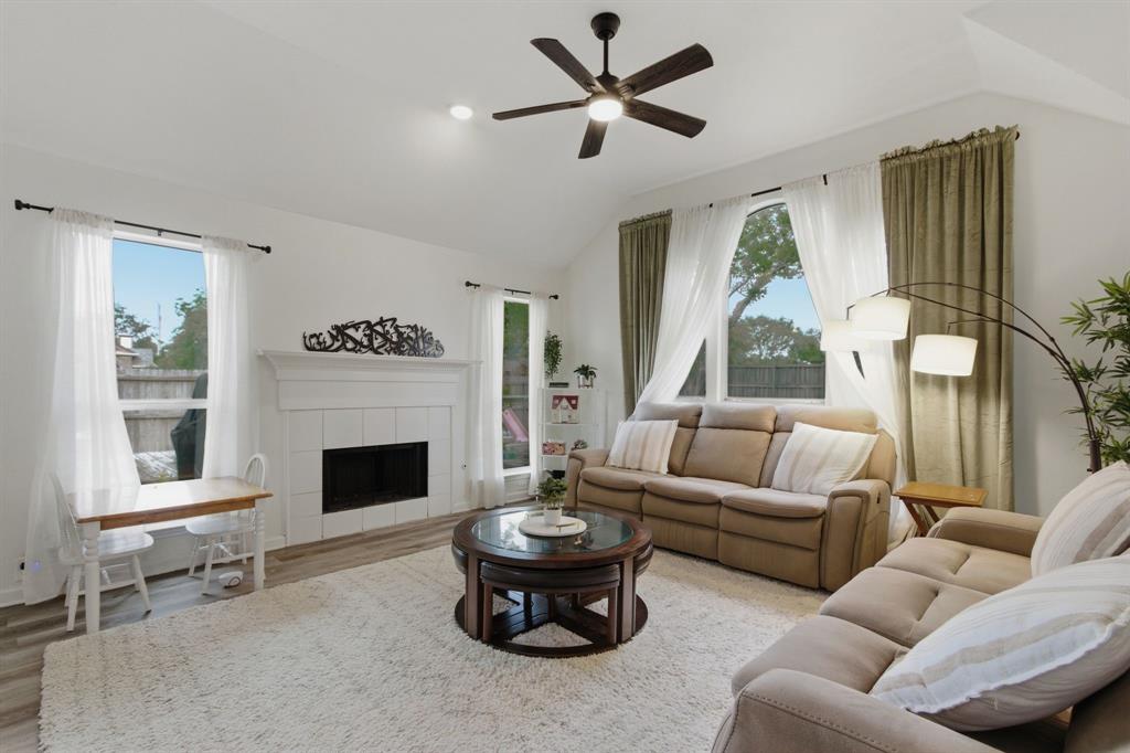 Vista Oaks Ph II - Residential