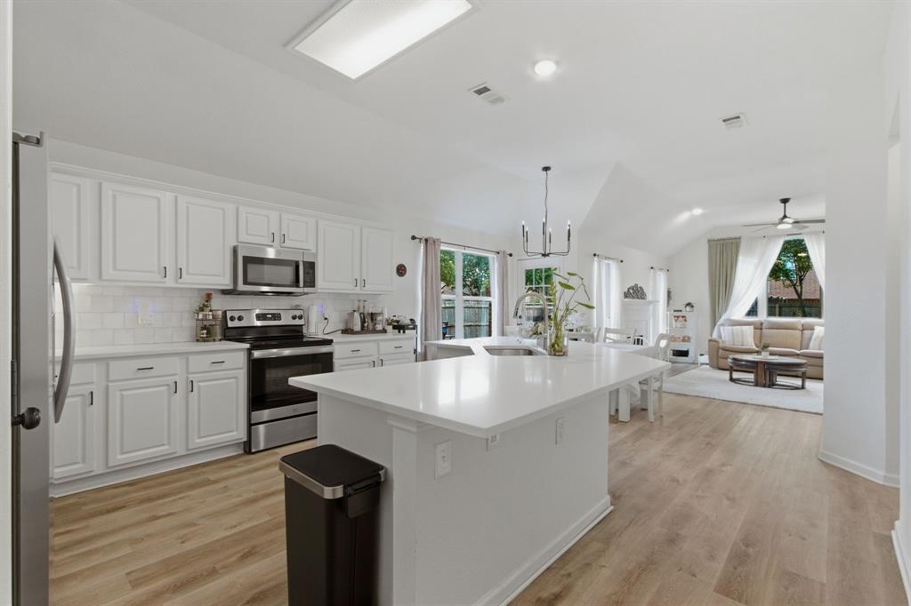 Vista Oaks Ph II - Residential