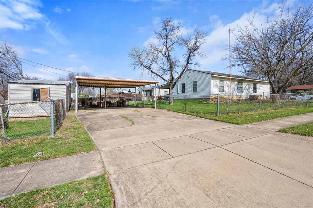 Arlington Manor - Residential