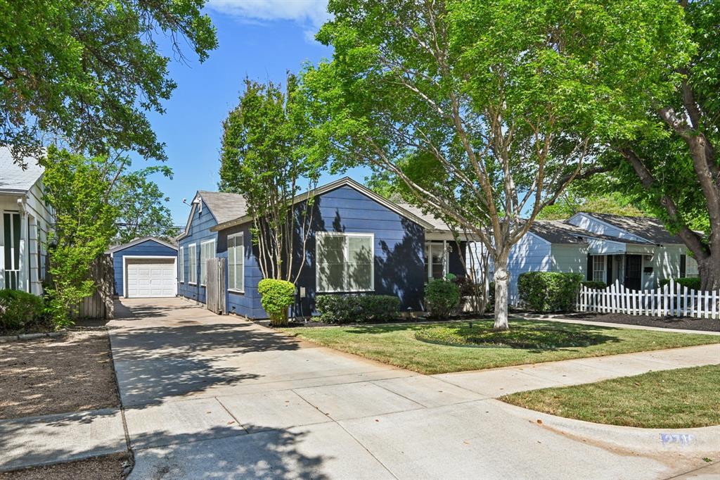 Frisco Heights Add - Residential