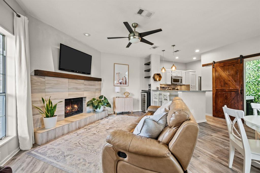 Ashton South Condos - Residential